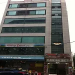 Jin\'S Paradise Hostel